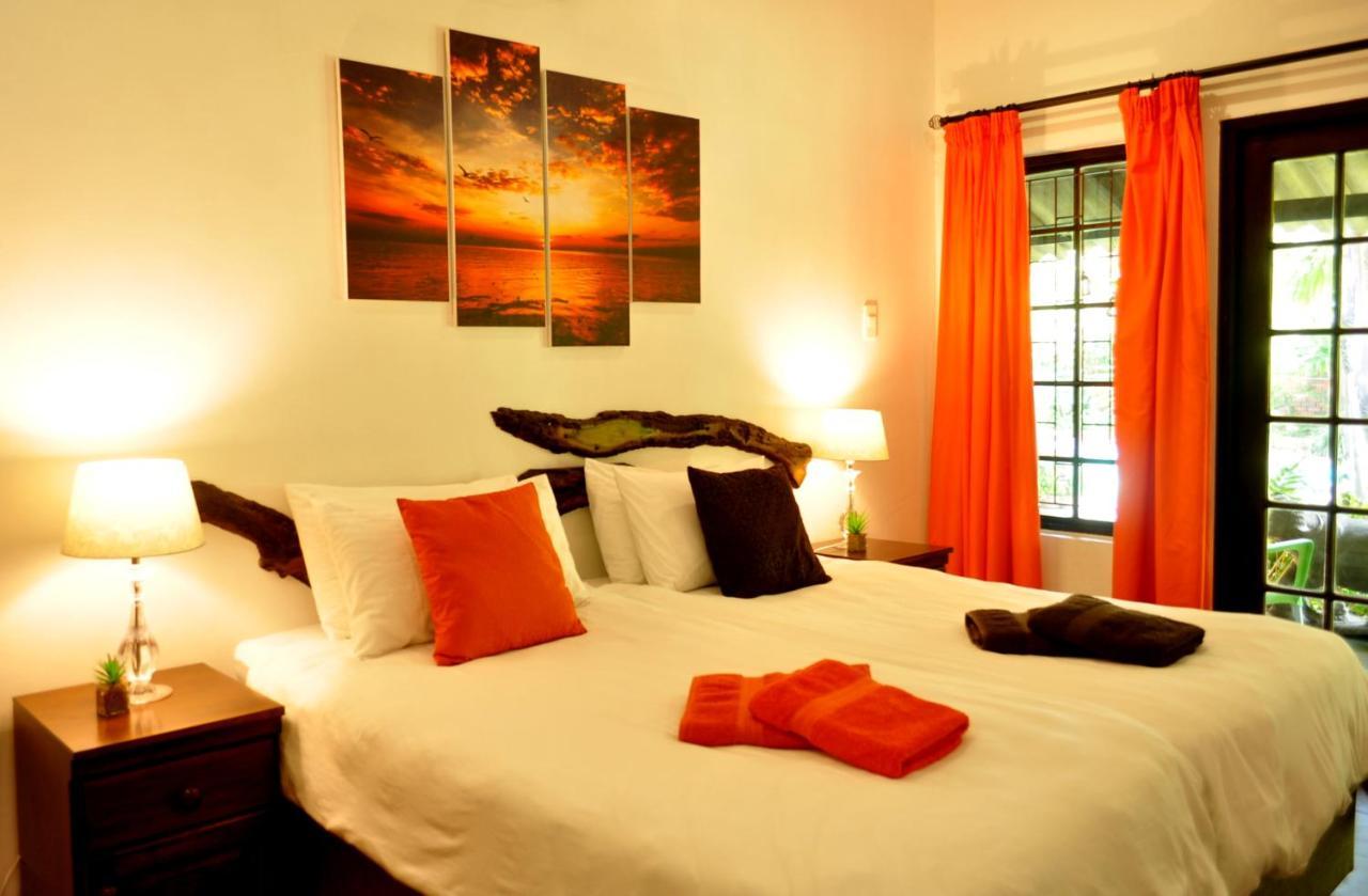 Maputaland Guest House Saint Lucia Estuary Екстериор снимка