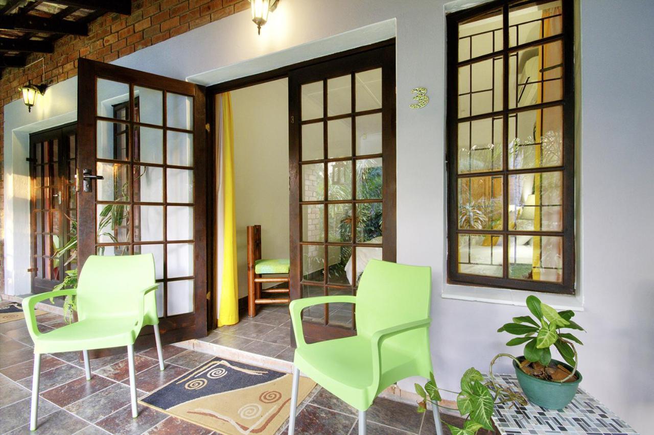 Maputaland Guest House Saint Lucia Estuary Екстериор снимка